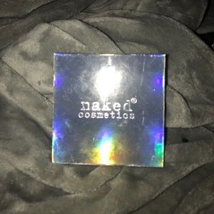 Naked Cosmetics holographic highlight palette